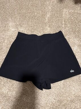 ALO Yoga Black Athletic Skort Shorts